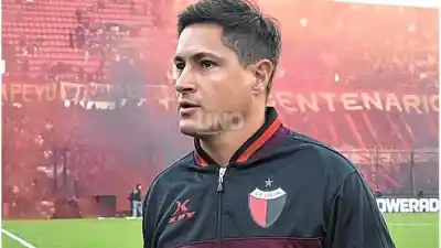 El emotivo mensaje de Ezequiel Medrán tras su salida de Colón: qué dijo de los hinchas
