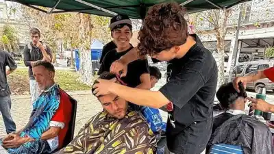Cortes de pelo gratis y donaciones: la movida solidaria que une a los barberos de Concordia