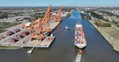 Paro portuario: ¿qué hay detrás del decreto que enfureció a los prácticos y paralizó el comercio exterior?