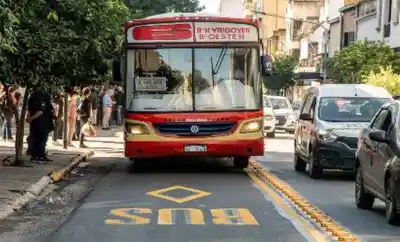El plan de Chahla para transformar el transporte: ¿cuánto dinero esperan ahorrar?