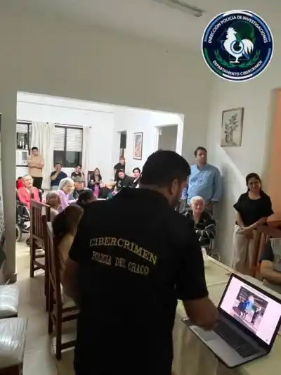 Ciberdelitos: cómo protegerse, la charla que reunió a adultos mayores en Chaco