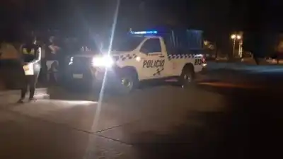Alto Comedero: un hombre alcoholizado sembró el caos en su casa y terminó hospitalizado