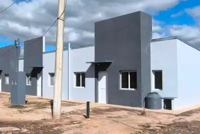 Puerto Tirol: abren las inscripciones para el sorteo de 26 viviendas y hay un requisito clave