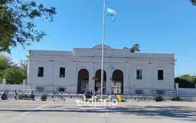 Confirmaron cuándo cobran los municipales de la Capital: el cronograma completo