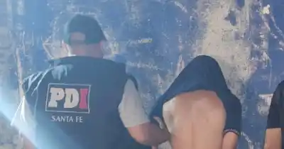 Operativo en barrio Acindar: cayó el presunto cómplice del ataque a tiros en un supermercado de Rosario