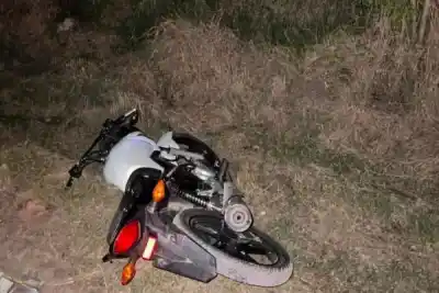 Un policía prófugo cayó en Corrientes y ahora son tres los detenidos por el robo de una moto