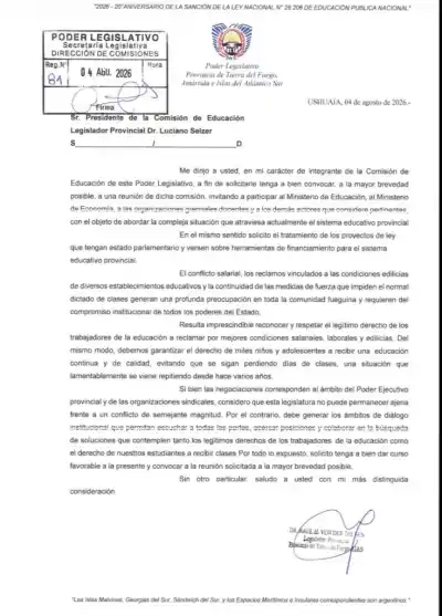 Educación en Tierra del Fuego: el pedido urgente de Von Der Thusen para destrabar el conflicto