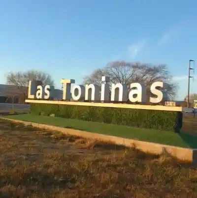 El insólito comentario de un humorista sobre Las Toninas que desató la furia de los referentes turísticos