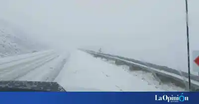 Nieve y huellones: restringen el tránsito en un tramo clave de la Ruta 40 en Santa Cruz