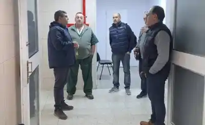Supervisan la refacción del Hospital de Trelew: ¿qué áreas se renovarán?