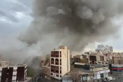Un hito bélico en los cielos de Teherán: Israel afirma haber derribado un caza iraní