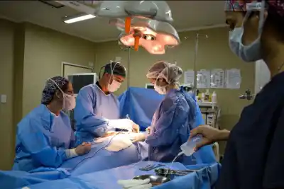 Lo que encontraron dentro del tórax de un paciente que llegó al hospital conmocionó a todos