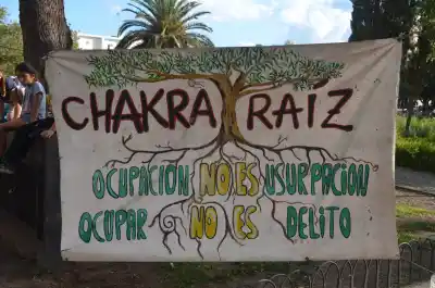 ¿Desalojo a pesar de la ley? El drama de las 12 familias de Chakra Raíz que llegó a la Corte