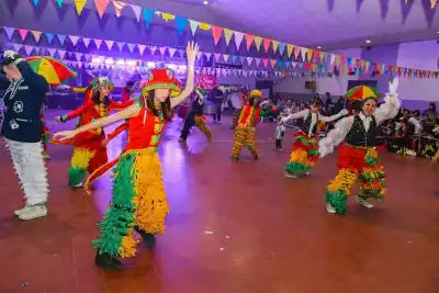 El Carnaval de Invierno deslumbró en El Fortín: ¿qué pasó en la tercera edición?