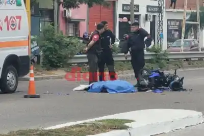 Trágico accidente en Av. Lugones y Alsina: revelan la identidad del joven que murió