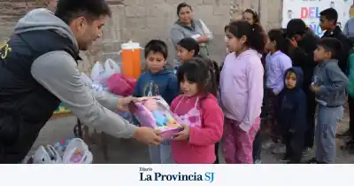 El plan doble que une regalos y reciclaje para el Día del Niño en Valle Fértil