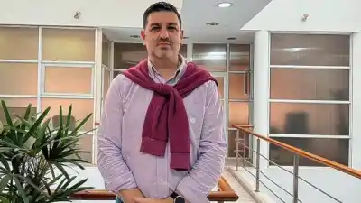 El sindicalista que empezó como mozo a los 17: la historia de José Trlin Carelli al frente de UTHGRA