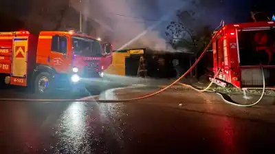El humo los despertó: así escaparon de una casa envuelta en llamas en Posadas