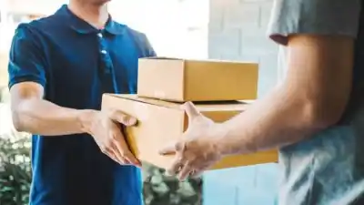 El boom de las compras por courier: ya representan el 40% de las ventas en shoppings