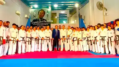 Taekwon-Do: más de 80 cintos negros se capacitaron para impartir justicia en el Campeonato Anual