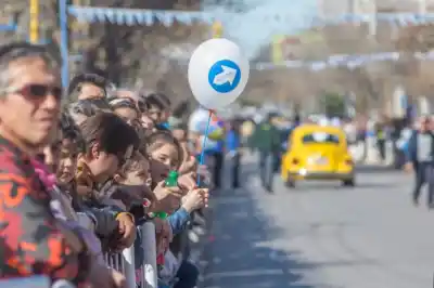 Vuelve el desfile que paraliza Roca: cómo anotarse y ser parte de la fiesta