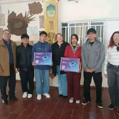 El sueño robótico de Caucete: dos equipos a un paso de la final nacional