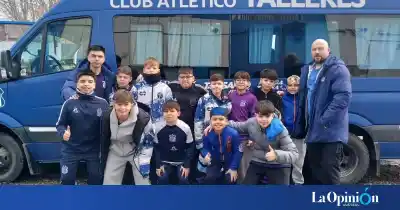 Boxing y Talleres encendieron la primera jornada del Nacional Zona Sur de futsal