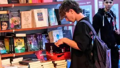 Plottier se prepara para su Feria del Libro: ¿qué figuras destacadas visitarán la ciudad?