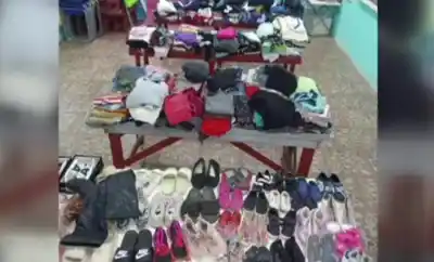 Cinco años vistiendo a Cachi: el ropero comunitario sale de gira por los parajes