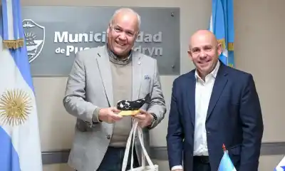 El intendente Sastre y el embajador de Panamá: una reunión que busca inversiones para Puerto Madryn