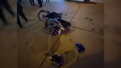 La maniobra desesperada de una motociclista que terminó en el hospital