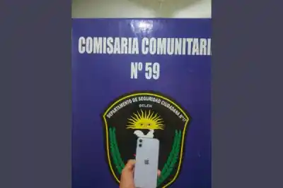Compró un iPhone robado por $100.000 y la Policía apareció en su casa: qué pasó después