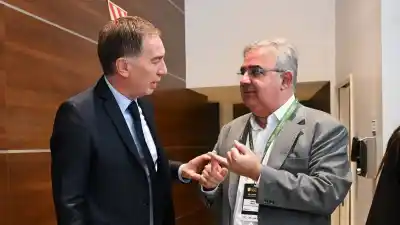 La visita de Santilli y Caputo reaviva fantasmas del macrismo en Catamarca
