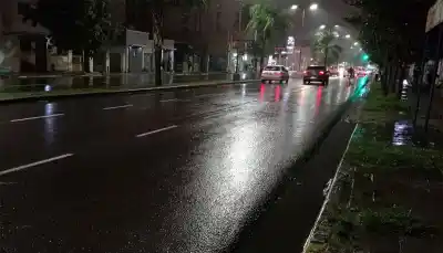 Lluvia sorpresiva en Santiago: el clima que nadie esperaba y el drástico cambio que viene