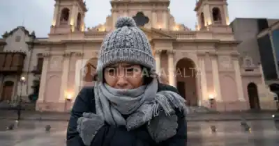 El alivio durará poco: el frío regresa a Salta con mínimas de 2 grados