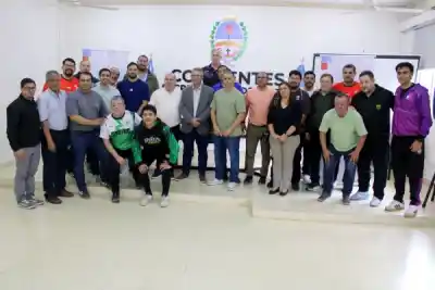 Diez clubes, dos zonas y un premio soñado: así se jugará la Liga Provincial de Mayores