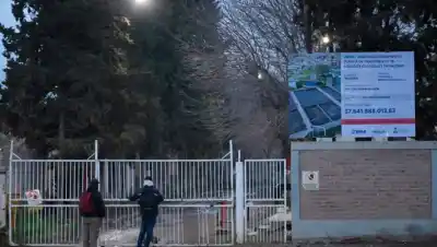 Un beso al aire: la desgarradora despedida de la escuela de Tahiel, el nene que conmocionó a Neuquén