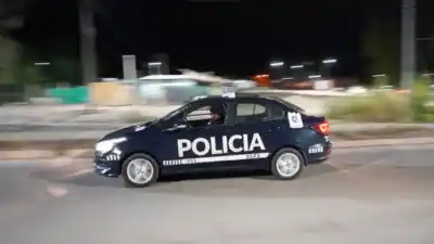 Lo pararon en plena calle, lo apuntaron con un arma y se llevaron $300.000 que acababa de cobrar