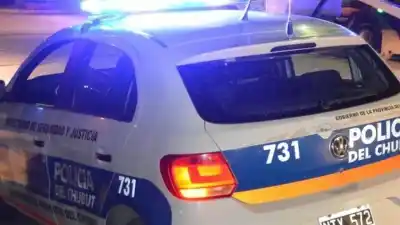 Un padre llegó armado a una escuela de Chubut tras una pelea y la policía lo detuvo