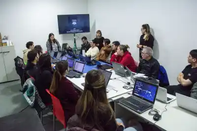 Río Grande ofrece un taller gratuito de IA: cómo participar y qué se aprenderá