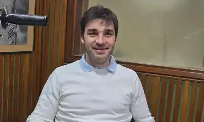 El gobernador de Chubut anunció una medida que sacude a las financieras: qué pasará con los descuentos de los sueldos