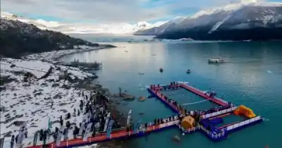 El frío extremo del Glaciar Perito Moreno fue testigo de cuatro récords históricos en la Winter Swimming