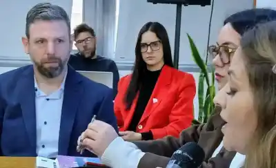 El futuro de El Medanito: Toso y las petroleras se reunieron con los diputados en plena licitación