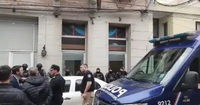 Un edificio de lujo en pleno centro y una maniobra que dejó helados a los funcionarios