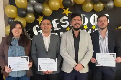 Tres profesionales egresaron de la Residencia Interdisciplinaria de Salud Mental en Santiago