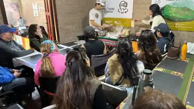 Rituales, sabores y memoria: arranca el ciclo Pampamesa en el Pueblo Perdido