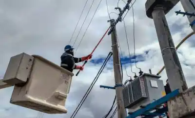 Sin luz en el noroeste: Servicoop busca la falla que dejó a oscuras a un sector de la ciudad
