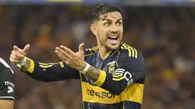 Boca se hunde en la Bombonera: el silbido que retumbó y la frase de Paredes que enciende alarmas