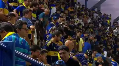 Silbidos en La Bombonera: el gol anulado que condenó a Boca a otro empate que lo aleja de los playoffs