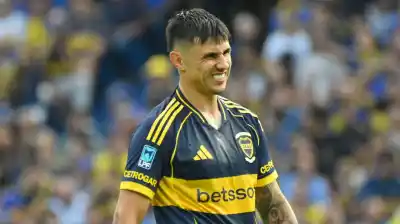 La Bombonera se quedó con un sabor amargo: el gol que le devolvió la vida a Boca fue borrado por una decisión polémica
